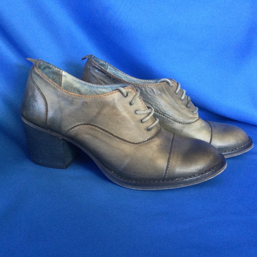 Fly London 6 1/2 EU37 Leather Heeled Oxford blue Grey Antique Wash